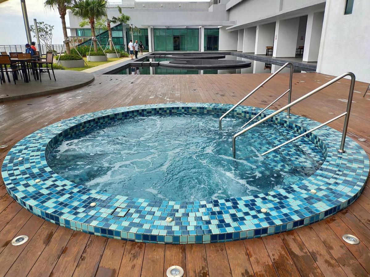 Best Moments Suite 1 Kuantan Exterior photo